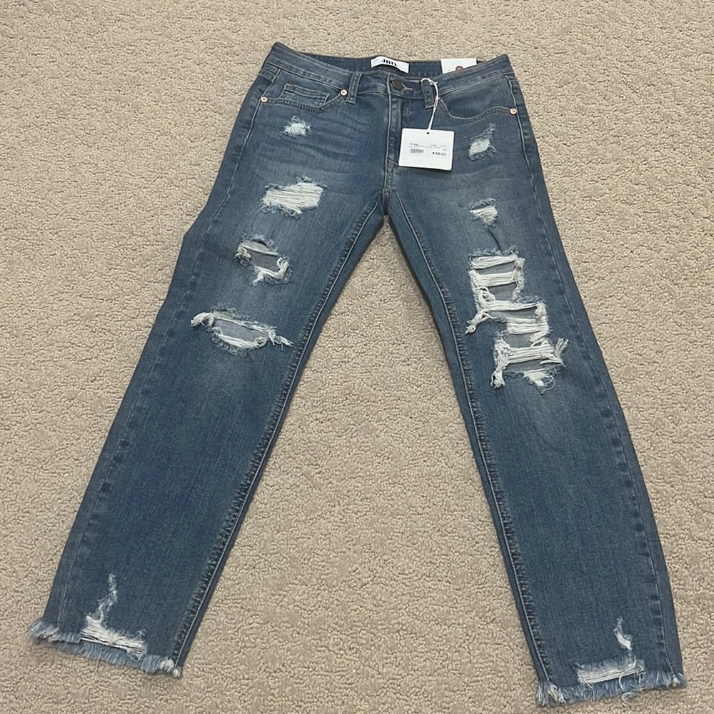NEW JBD (Just Black Denim) Relaxed Skinny Jeans